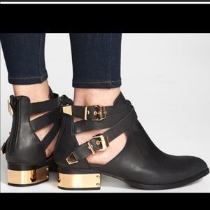 Vintage by Jeffrey Campbell Everly PL booties